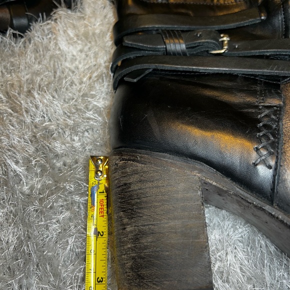 Freebird Stylish Black Leather Women's Boots - Picture 8 of 9